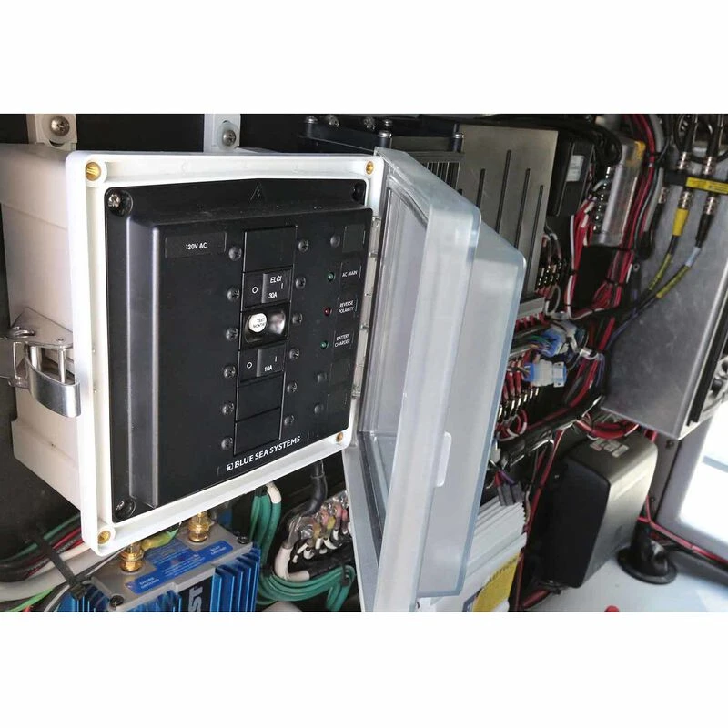 BLUE SEA SYSTEMS Enclosed ELCI Main Circuit Breaker Panel 30A 120V AC ELCI Main + 3 Blank Circuit Positions 2 BLUE SEA SYSTEMS Enclosed ELCI Main Circuit Breaker Panel 30A 120V AC ELCI Main + 3 Blank Circuit Positions - Image 2